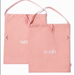 Hanky Panky travel bags set of 2